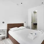 아파트 Superb With Hammam -4br-12p- Bastille 파리